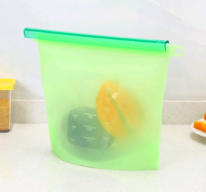 Silicone food fresh-keeping sealed storage bags (Option: Green-500ml)